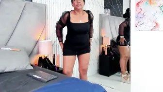 Carlahale nude cam 22 April 2026