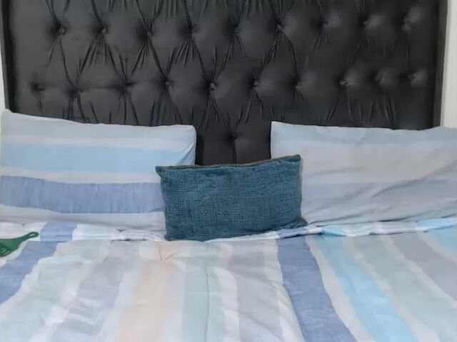 millyqueen56 porn chat (04-23-2026)