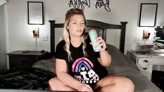 raequinnxxx recorded nude video 923889