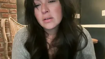 Jellybeanin brunette - (04-23-2026)