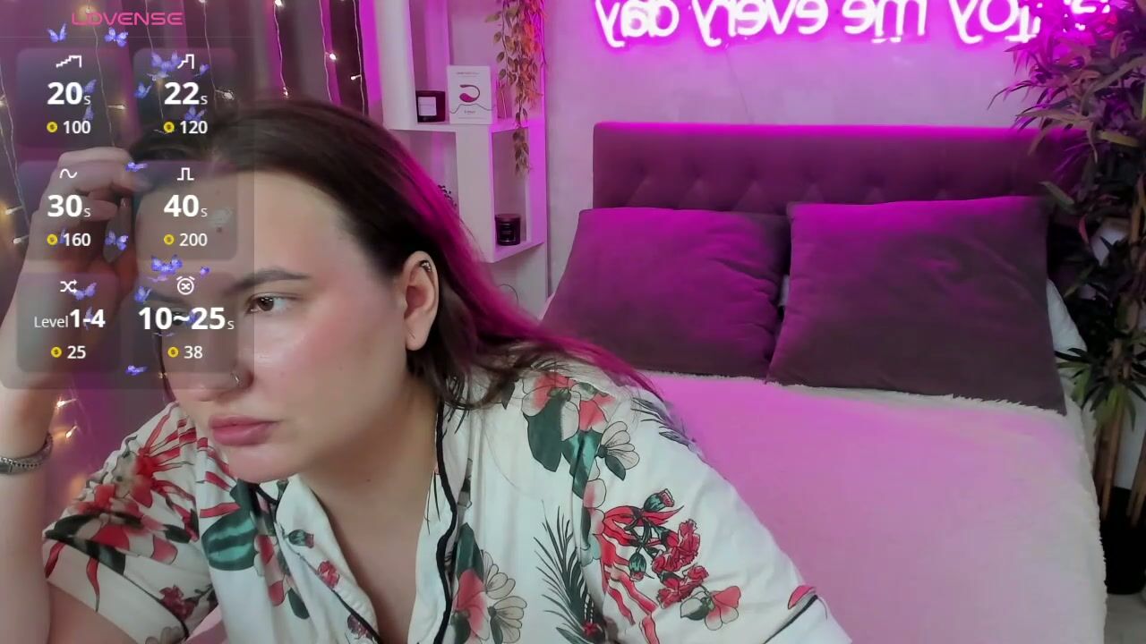 katyaneilson naked 04/23/2026