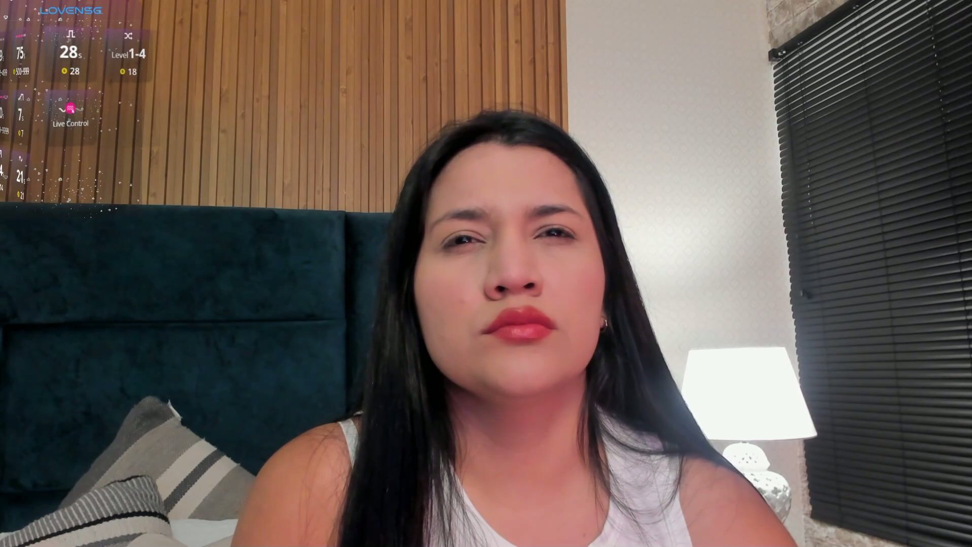 dalia_alissa cam sex chat 04-23-2026