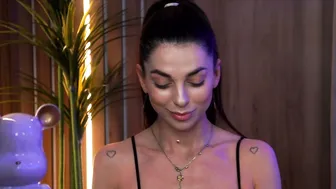 ellylynn recorded nude video 925686