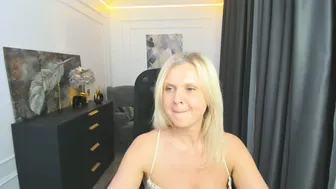agathaklouin recorded nude video 925741