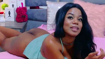 lorraine_johnson young cam porn