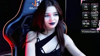 gg_viper 24-Apr-26 smalltits