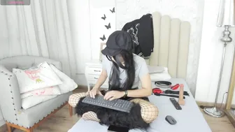 hunter_exe_ hairy 24-Apr-2026