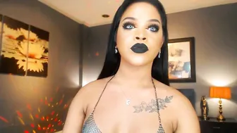 urmajestytyra recorded nude video 926792
