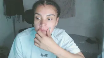 Shayna_cute lovense webcam show