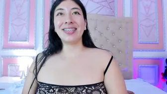 Pervertedcurvy bigass webcam