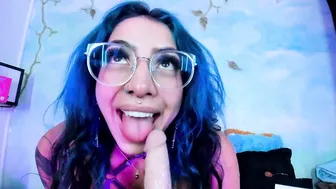 Miss_evans_ lovense chat cam porn
