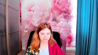 angelinalow recorded nude video 927768