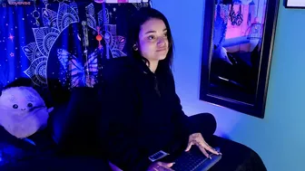 chloaellenn recorded nude video 927827