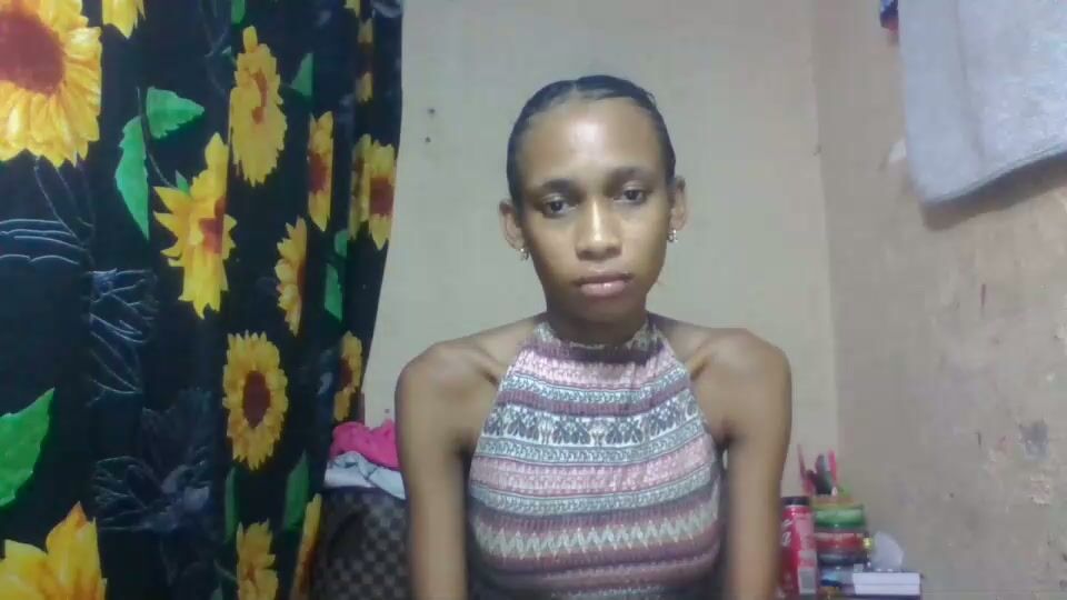 littleyanah 24 April 2026 cam sex