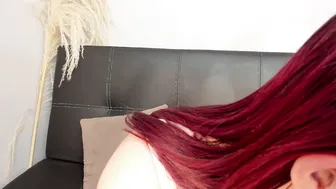 Madelaine_blosson hairyarmpits sex chat
