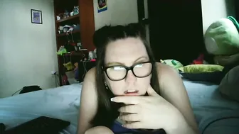 fuzzypeaches87 cam sex chat 25 April 2026