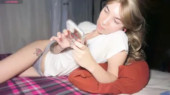 camii19y recorded nude video 929135