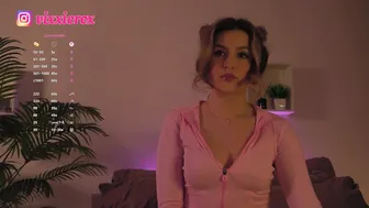 vixxxiee recorded nude video 929350