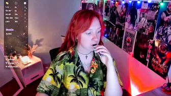Margaret_red chat xxx 09-Jul-25