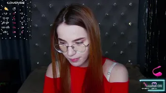 Emilykents redhead webcam