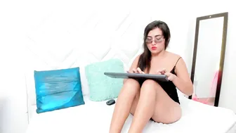 myinnocentwhore (07-09-2025)