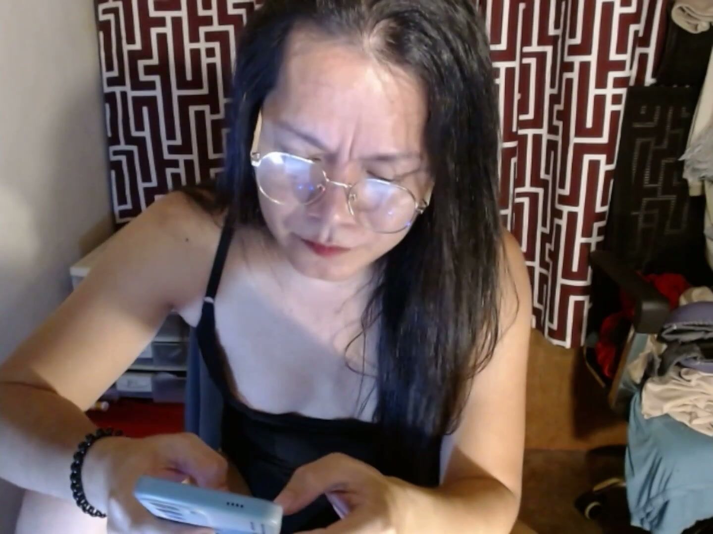 Tsabsolutelyselfsucker bigcock 04-25-2026