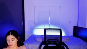 aandreamartinez1 04/25/2026 tease