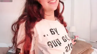 Nicolle_evanss_ posing on webcam (04/25/2026)