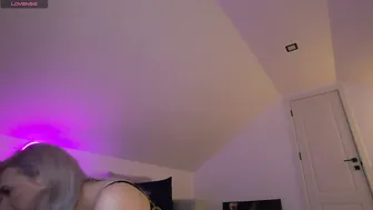 Allayah sex chat 25-Apr-26