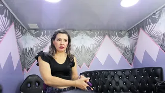 kendal_busgter recorded nude video 930885