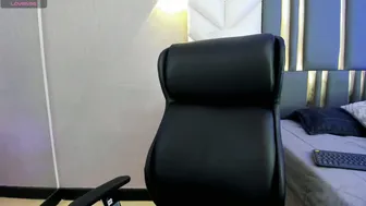 chloeharper_ (04/25/2026)