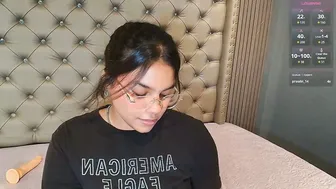 naomi_cute_ latina (04-25-2026)