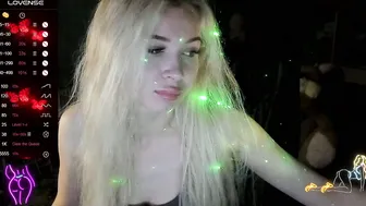 nigo_nika lovense on webcam