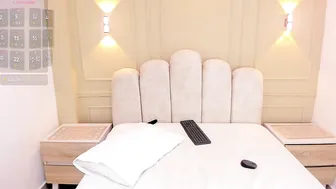 Leslysimpson hot cam video (04/26/2026)