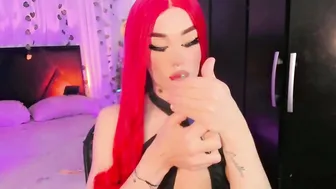 irina_lechera_ smalltits porn cam chat
