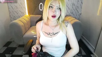 Kitty_fox_b chat porn video - (04/26/2026)