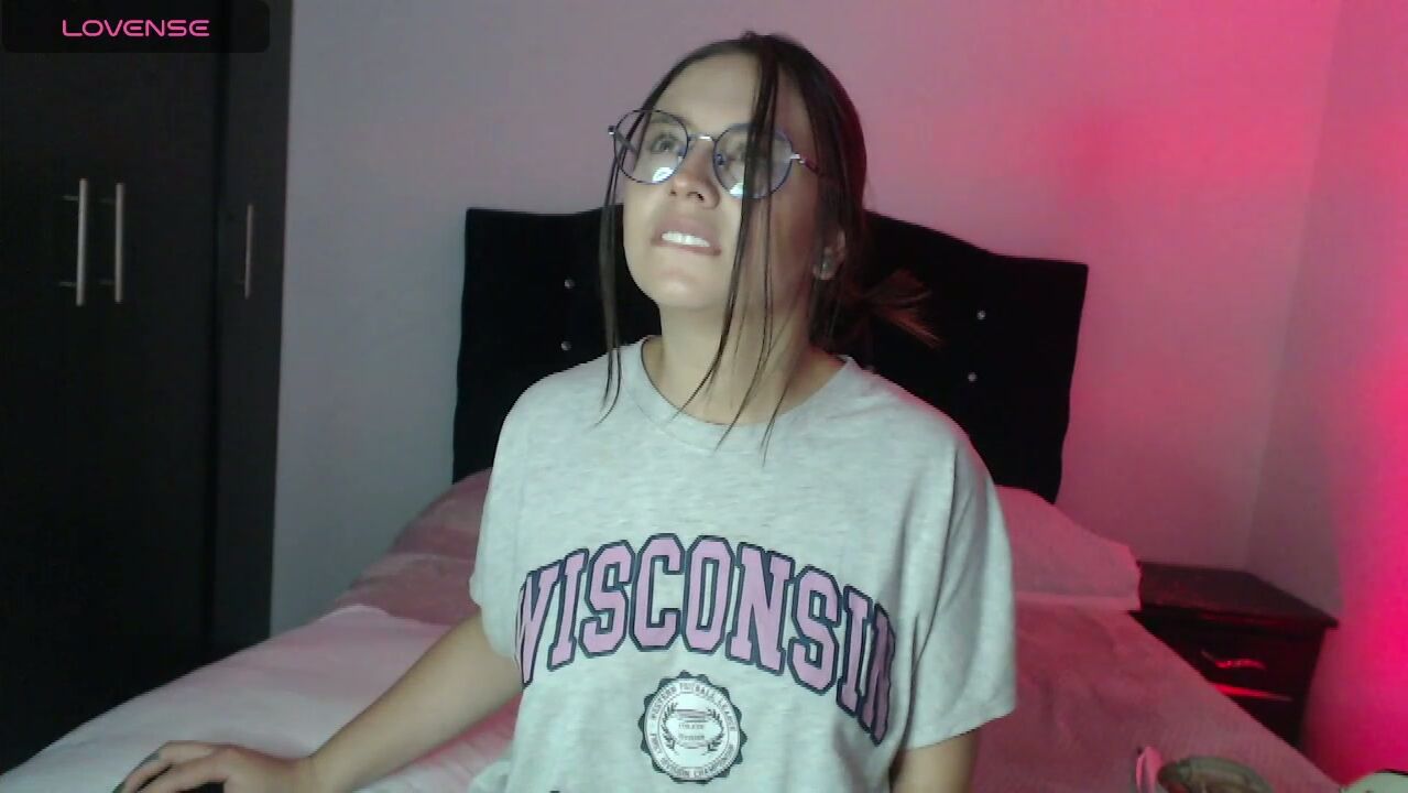 ana_arms_ chat sex cam - 04/26/2026