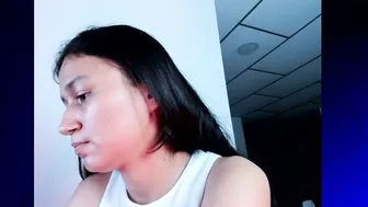 jazmin_blue_ feet - 27-Apr-2026