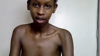 Lutino_lovebirds naked 27 April 2026