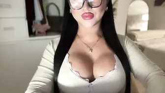 Foxyluscious porn chat video 04/27/2026