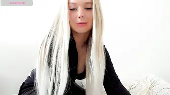 Pervyblonde (04-27-2026)