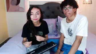 Lubli_thodez chat cam porn posing on webcam