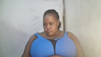 Ebony_magixs bigboobs webcam chat