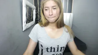 nancy_blonde pussy 27-Apr-2026