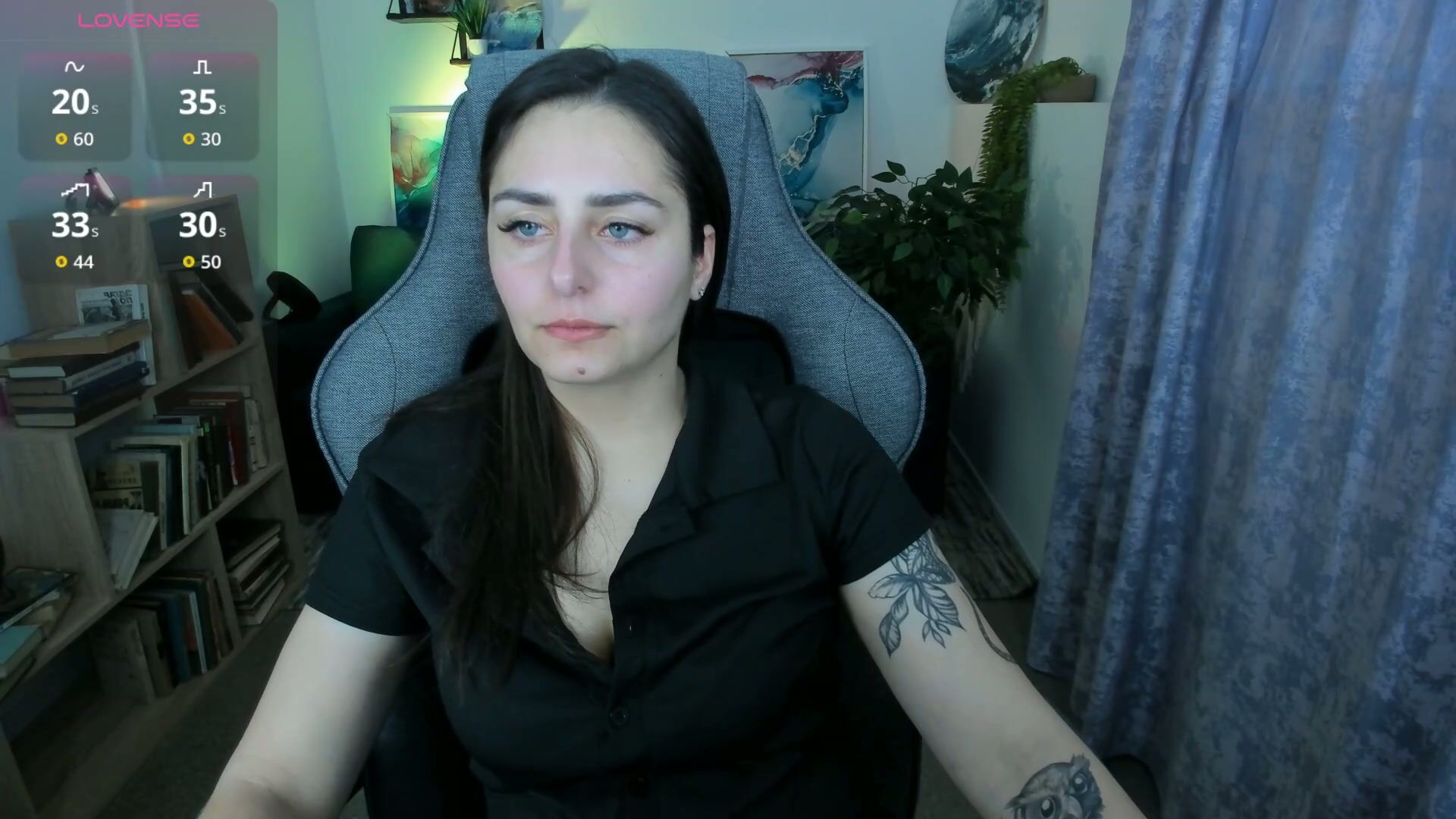 Valeriiemills brunette - (04/27/2026)