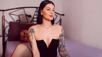 yvonneeverlee recorded nude video 936011