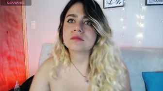 sweet_bella_valery_ amateur cam video 28-Apr-26