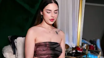 Scarletcoles on live cam 28-Apr-2026