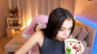 Sweetblushie 28-Apr-26 cam sex chat