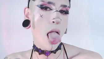alienexxx recorded nude video 936997